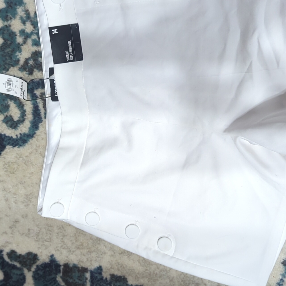 Nwt Express dress shorts